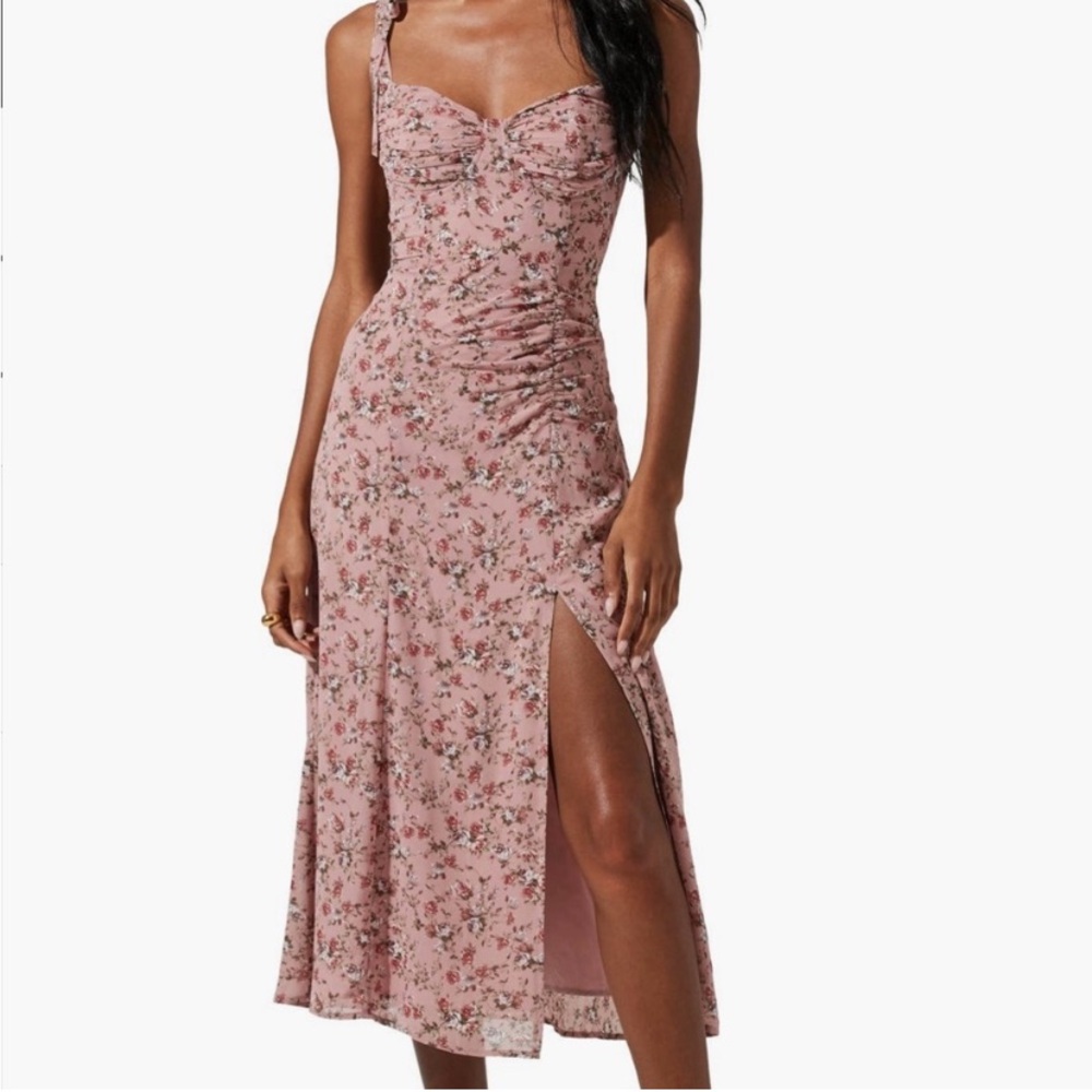 Astr Pink Floral Midi Dress